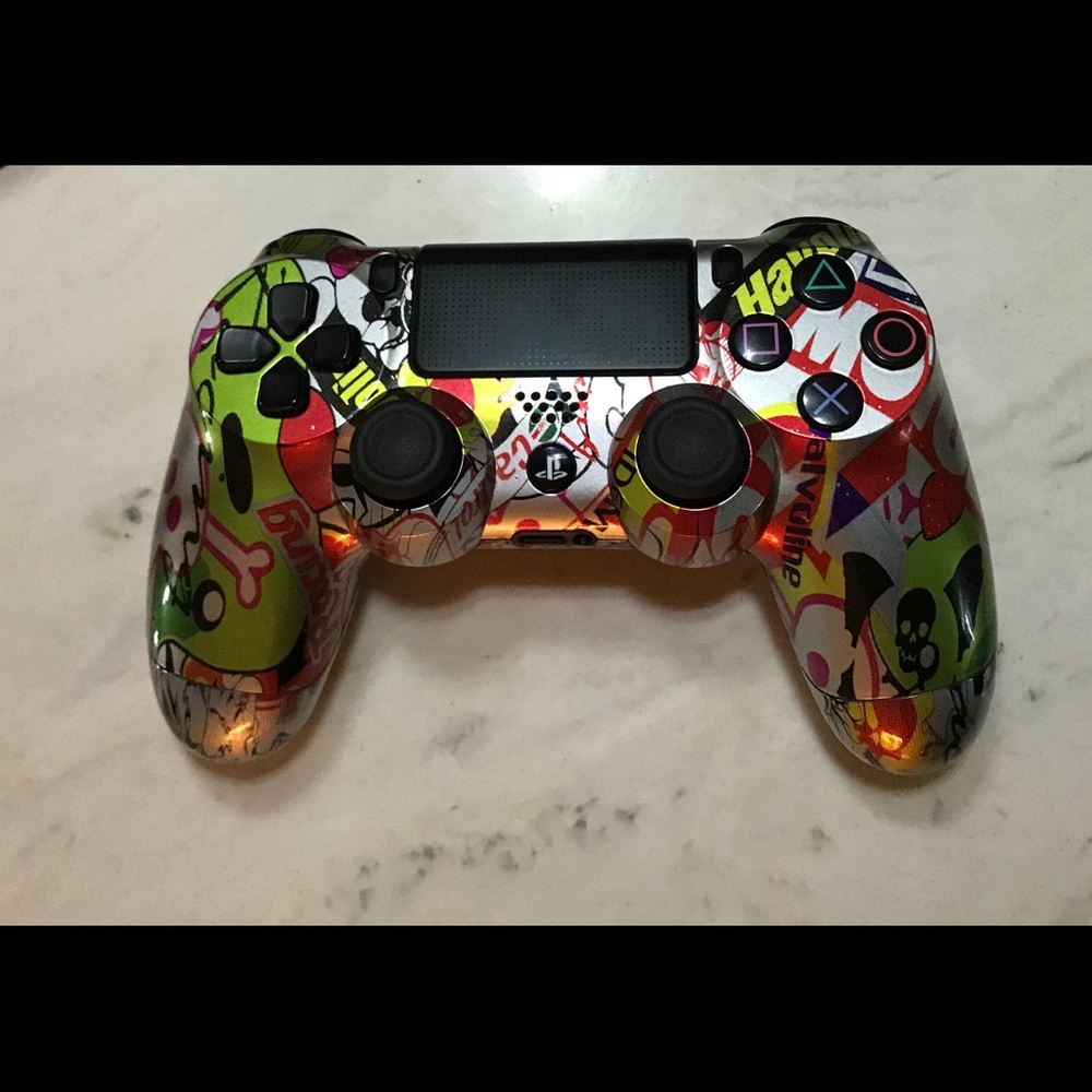 PS4 Controller